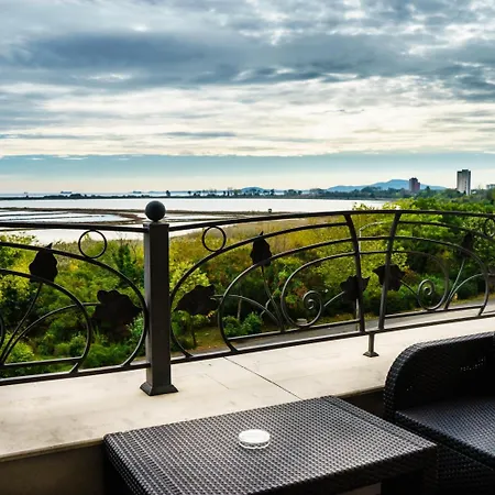 Milano Отель Бургас