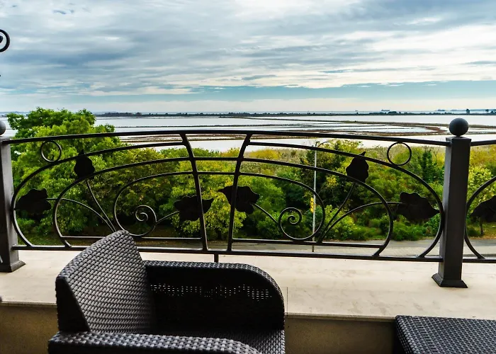 Milano 3* Burgas