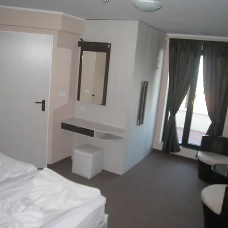 Milano Hotel 3*