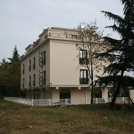 Milano Hotel 3*