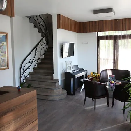 Hotel Milano 3*