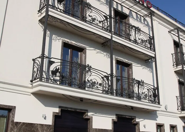 Хотел милано 3*