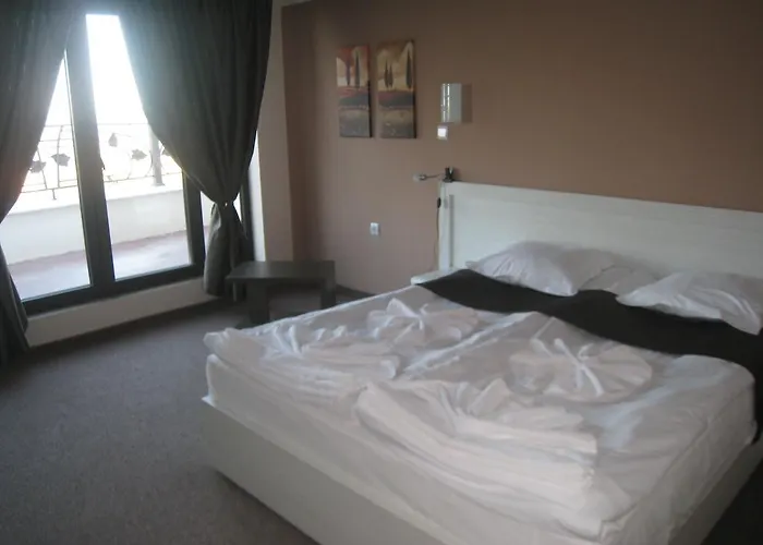 Milano 3*