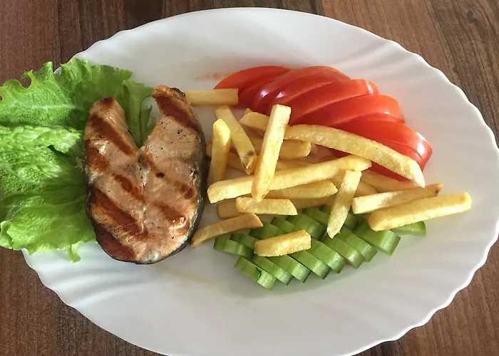 Хотел милано