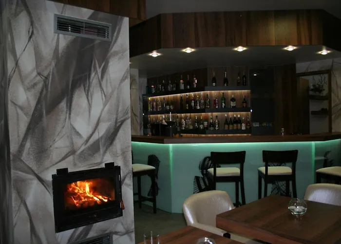 Хотел милано